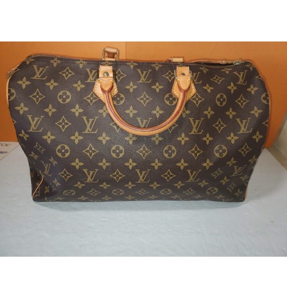 3X⭐️Host Pick⭐️ Louis Vuitton - Picture 3 of 16